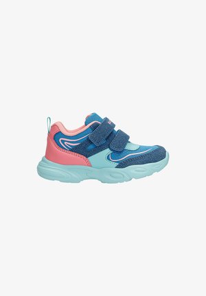 Sportlicher blauer Sportschuh mit pinken und aqua-farbenen Akzenten, ausgestattet mit zwei Klettverschlüssen und einem strukturierten Obermaterial für zusätzlichen Grip und Komfort.
