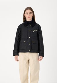 Barbour International MCCLAIN WAX - Jachetă de iarnă - black