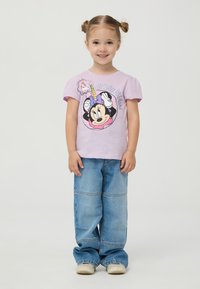 Terranova MINNIE - T-shirt con stampa - lilla