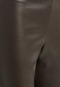 PEPPERCORN LINETTE - Leggings - Hosen - slate brown