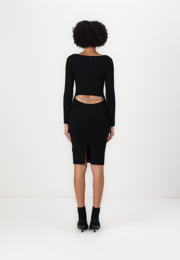 SASHA - Shift dress4