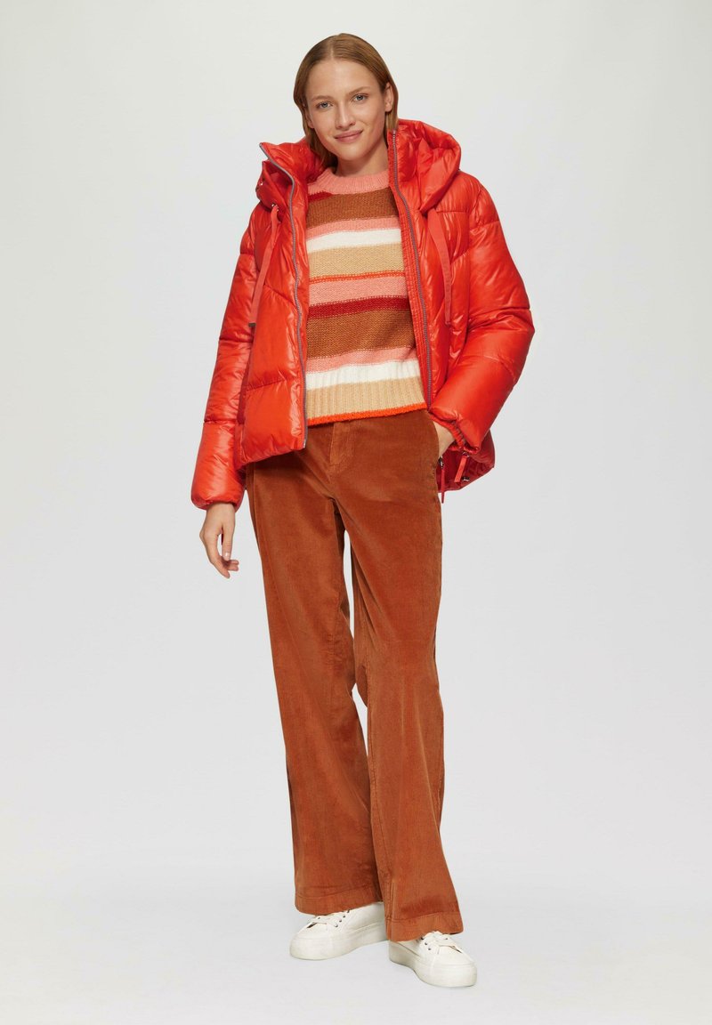 Veste Matelassée S.Oliver Rouge - Taille 128/134, Très Bon état