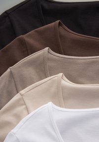 THE SET 5 PACK SLOUCH SHORT SLEEVE  REGULAR FIT - T-paita - black, brown, white