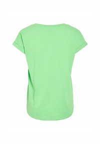 Grön T-shirt med kort ärm i mjuk bomull, med rund halsringning och avslappnad passform, med en slät yta och enkel design.