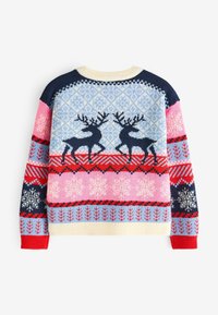 Maglione lavorato a maglia con una combinazione di colori blu, rosa, rosso e crema. Il design include renne, motivi geometrici e orli e polsini a coste.
