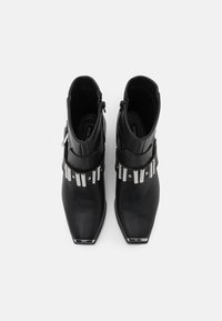 River Island Botki kowbojki i motocyklowe