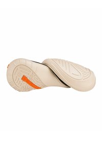 BRUBECK BARFUSS MMINIMALIST czarny