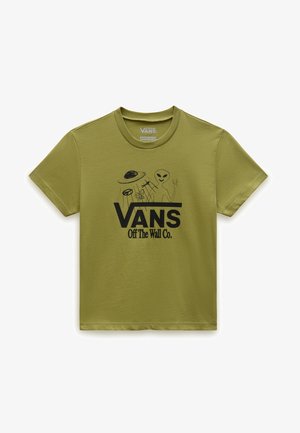 Olivengrøn Vans T-shirt med sorte grafik af en alien, UFO og drone over teksten "Vans Off The Wall Co." på forsiden.