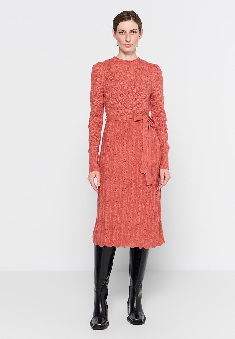 ORSAY Gebreide jurk rood ORSAY Gebreide jurk rood