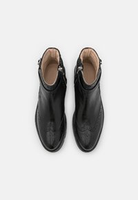 Melvin & Hamilton SELINA 25 - Botines bajos - Black