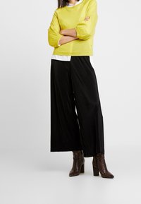 DAY Birger et Mikkelsen Pullover - mustard yellow