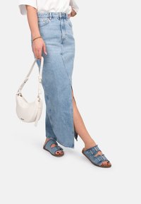 PS POELMAN Sandalias planas - light blue