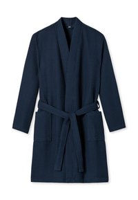 Il vestaglia in maglia waffle blu navy presenta un colletto a scialle, maniche lunghe, due tasche frontali e una cintura coordinata. Tessuto testurizzato.