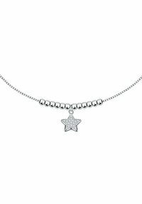 Collana in argento con una catena decorata da perline rotonde e un ciondolo a forma di stella impreziosito da piccoli accenti scintillanti.