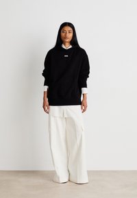 BOSS ETEA SMALL LOGO - Sportinis megztinis - black