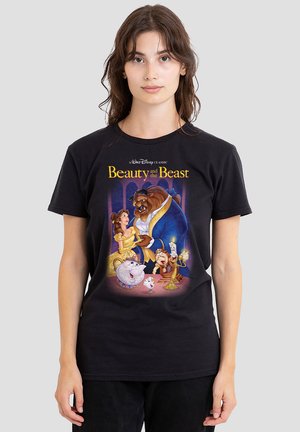 Schwarzes T-Shirt mit buntem Cartoon-Druck von "Die Schöne und das Biest", das die Figuren Belle, Biest und verzauberte Objekte zeigt.