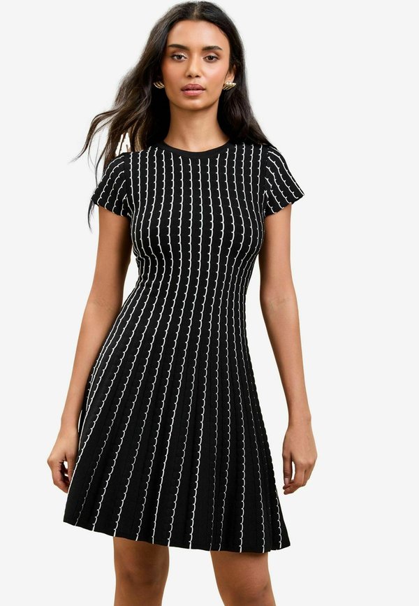 MINI SHORT SLEEVE SUMMER - Strickkleid - monochrome