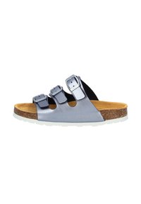 Sandal in pelle blu con tre cinturini regolabili a fibbia. Suola in sughero e gomma bianca, che offre una texture liscia.
