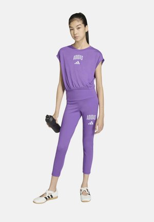 adidas Performance, CAMISETA SEASONALS - Camiseta estampada - active purple crystal sky