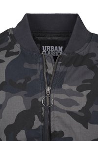 Urban Classics VINTAGE CAMO  - Giubbotto Bomber - dark camo