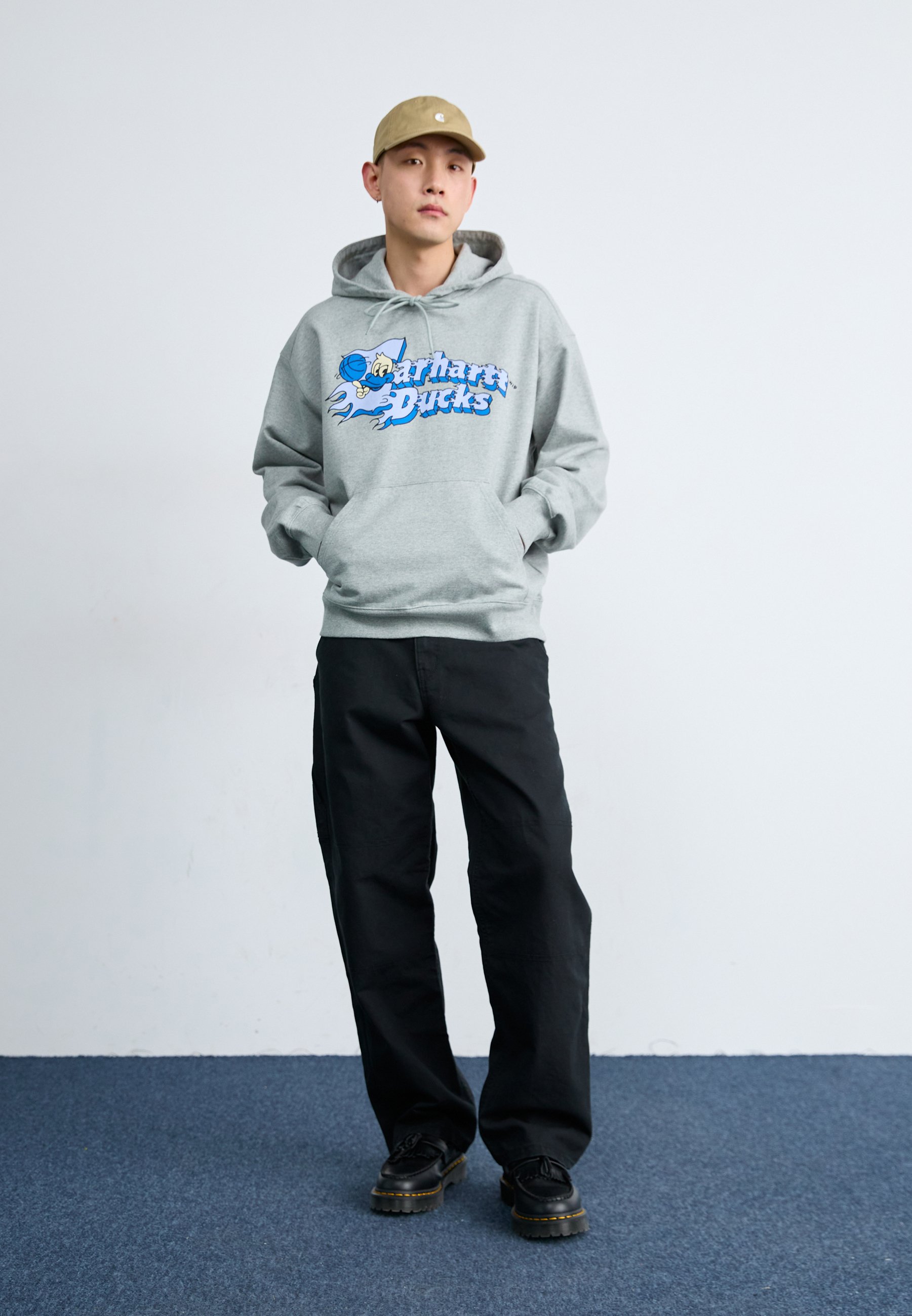 ★ドイツ発*carhartt WIP*新作*Flaming Ducks フーディ/GREY★ Carhartt WIP HOODED FLAMING DUCKS - Sweatshirt - grey