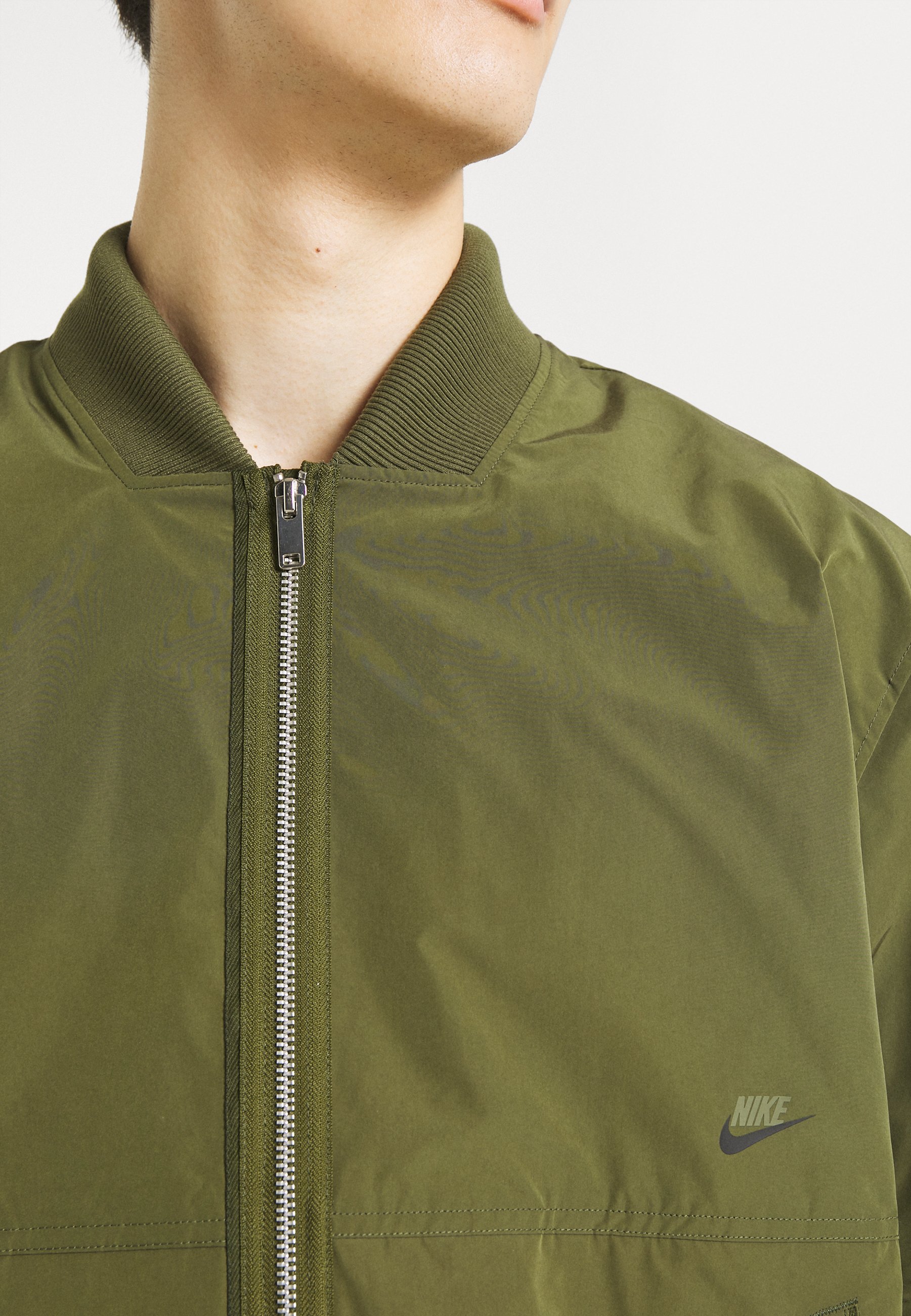 nike olive green jacket