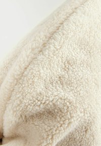 Next BORG OVERSIZED - Psaníčko - white