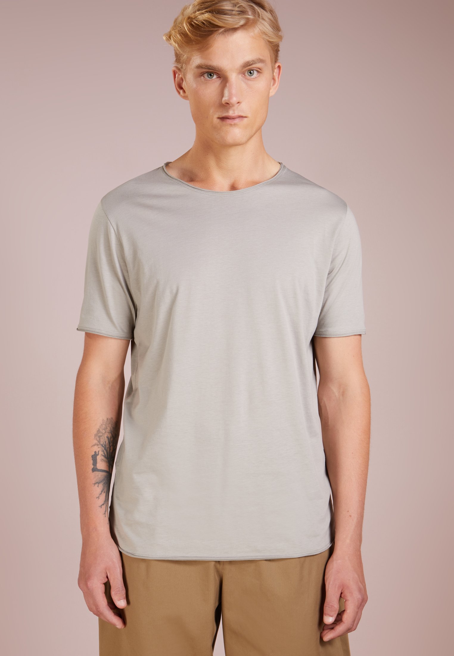 hugo depusi t shirt
