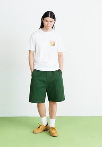 Thumbnail Image 2