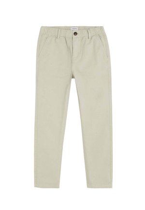 Pantalones beige de pierna recta con cintura elástica, trabillas para cinturón, cierre de botón y bolsillos laterales delanteros sobre fondo blanco.