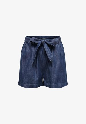 Shorts en denim de couleur bleu foncé, coupe décontractée, taille élastique avec lien en tissu et détail de couture roulée.