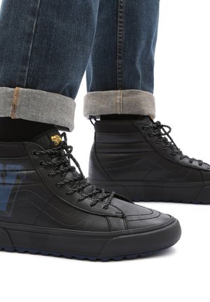 UA SK8-HI MTE-1 - High-top trainers - metallic black