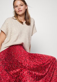 Scotch & Soda PLEATED PRINTED SKIRT - Saia evasé - electric red