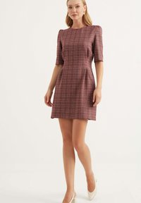 Herita Vardagsklänning - burgundy