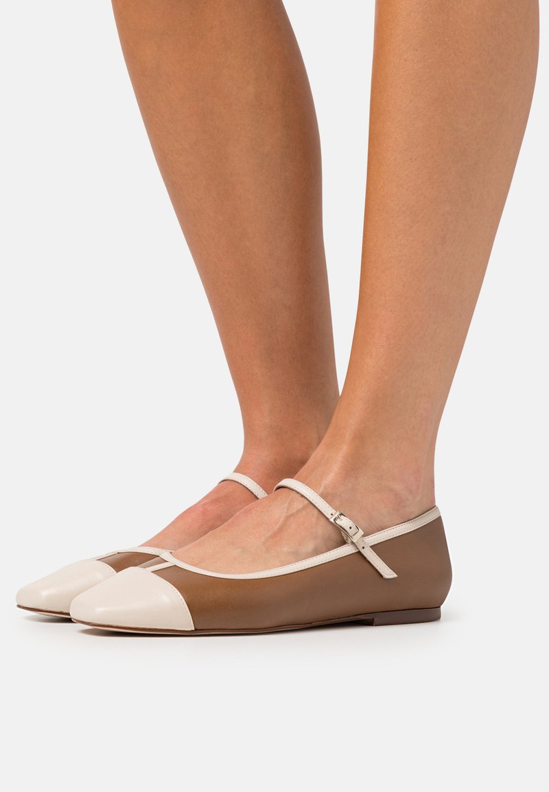 ALOHAS AGATE RETRO Ballet pumps tan/cream/tan Zalando.co.uk