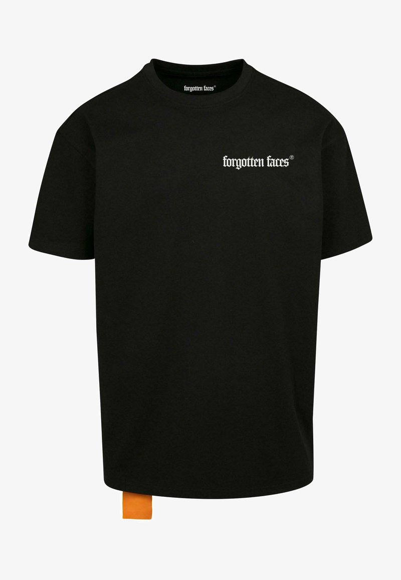 Črna bombažna majica s kratkimi rokavi, ki ima spredaj belo logo in oranžno oznako na robu. Klasična zasnova s krožnim ovratnikom.