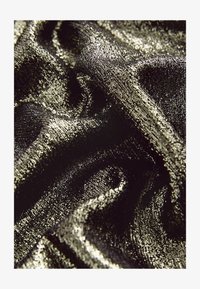 Wybrany, gold-coloured