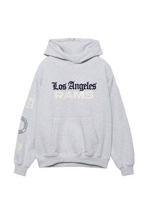 Svetlosivá mikina s kapucňou s nápisom "Los Angeles RAMS" na prednej strane a športovo tematickými grafikami na ľavom rukáve a prednom vrecku.