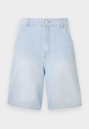 Ραβδωτές τζιν σορτς σε ανοιχτό μπλε και λευκό. Διαθέτουν κλασική ζώνη με κλείσιμο κουμπιού και μπροστινές τσέπες. Λείος υφασμάτινος χαρακτήρας.