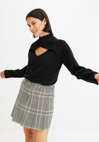 bonprix Maglione - black