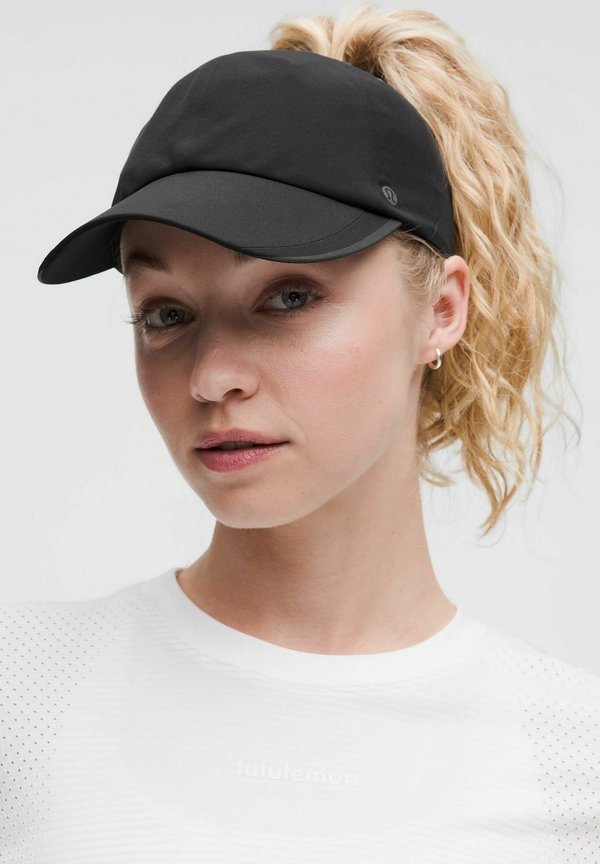 FAST AND FREE RUN HAT *PONY - Cap