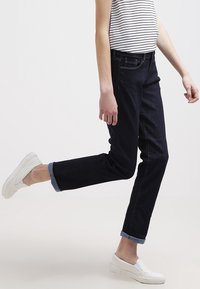 Esprit Vaqueros rectos - dark blue