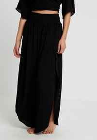 Seafolly - BEACH BASICS SHIRRED WAIST WRAP PANT - Doplňky na pláž - black Miniatura obrázku 1