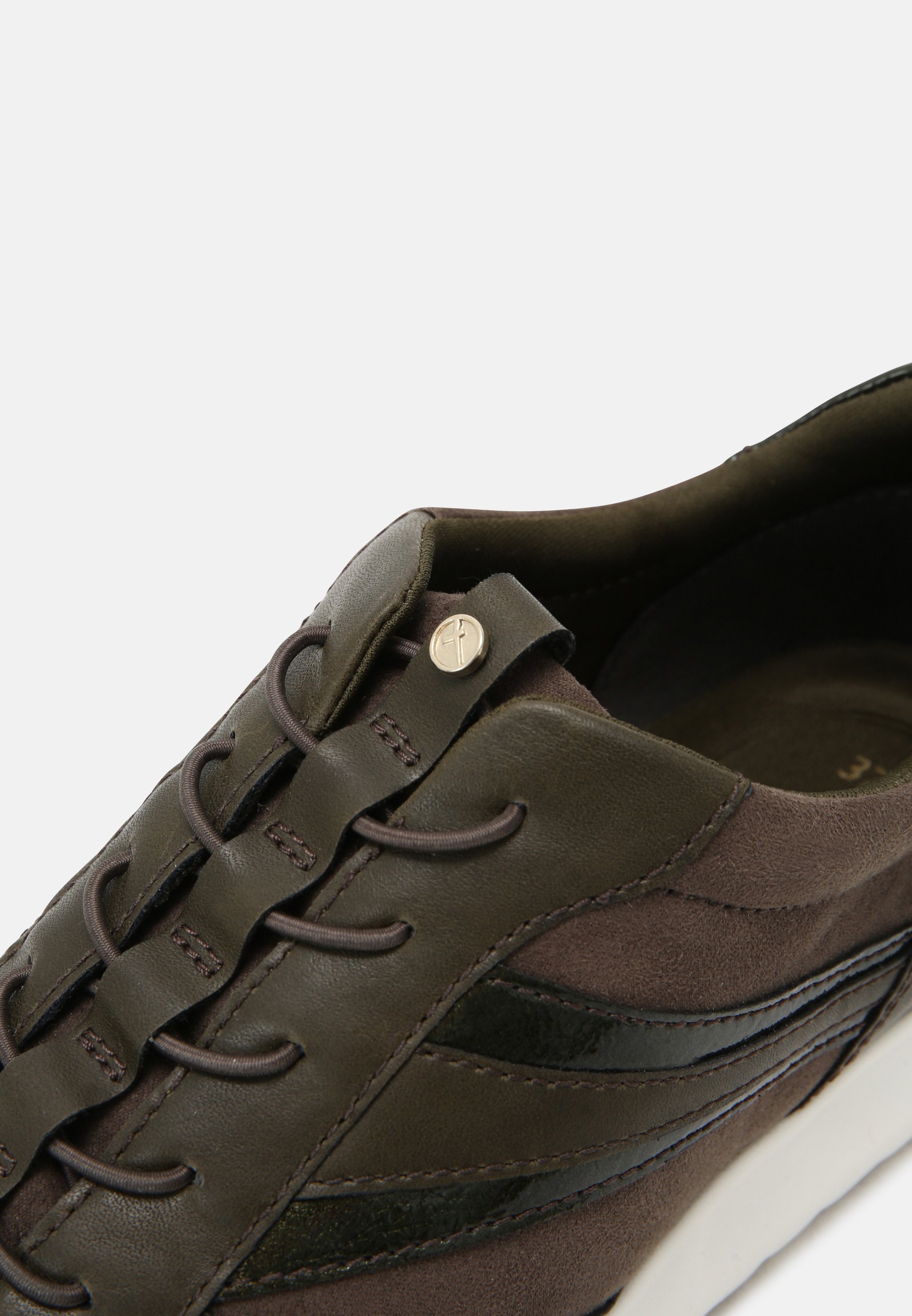 Femme Baskets basses Femme Baskets basses
