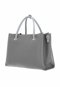 Grå lær totebag med to håndtak, hardware i gulltone, teksturert finish og detaljer med løkke på siden. Minimalistisk design, romslig innvendig.