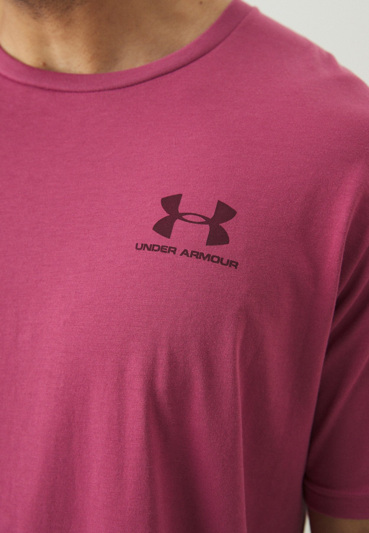 LEFT CHEST LOGO