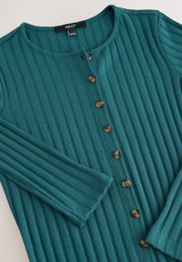 Non sélectionné, teal blue