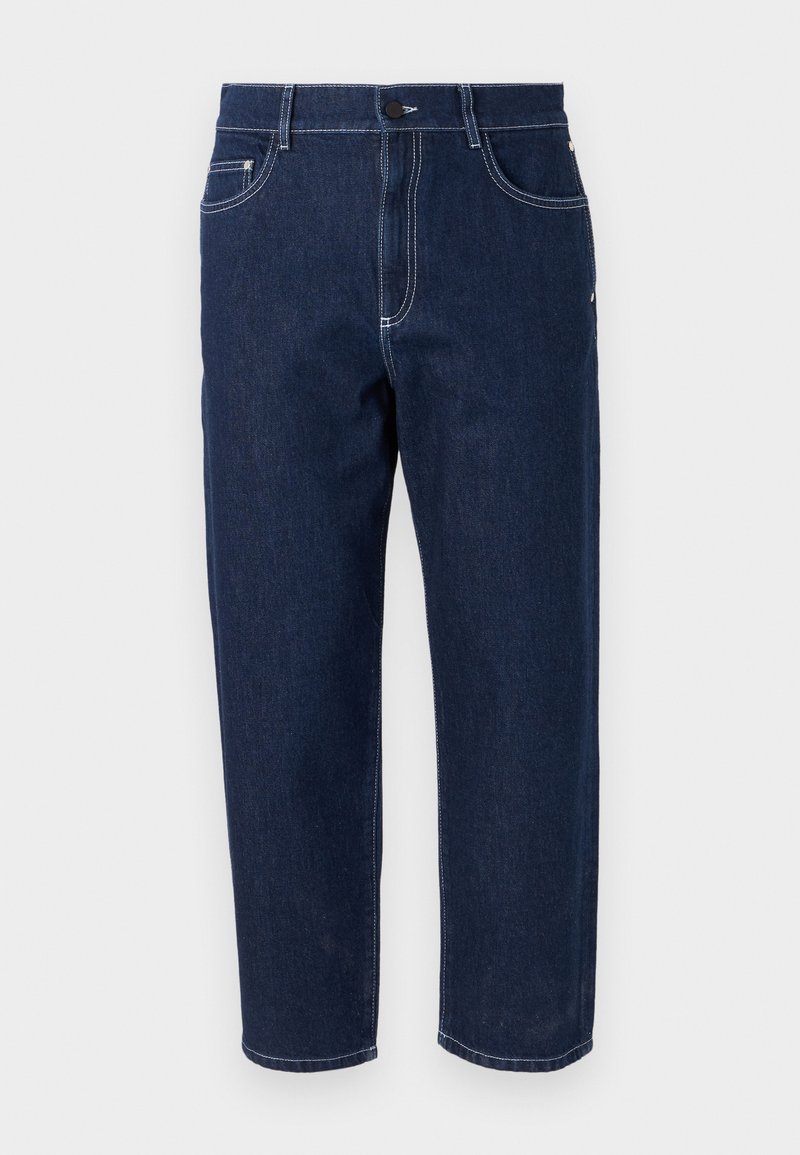 Jeans in denim di colore blu scuro con design a gamba dritta, dotati di cinque tasche, cuciture a contrasto e chiusura con bottone in vita.