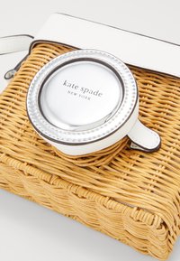 kate spade new york Olkalaukku - white