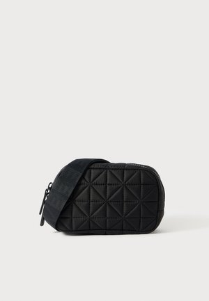 Pojasna torbica - black